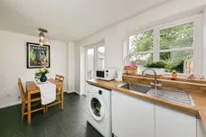 Firtree Close, Winsford