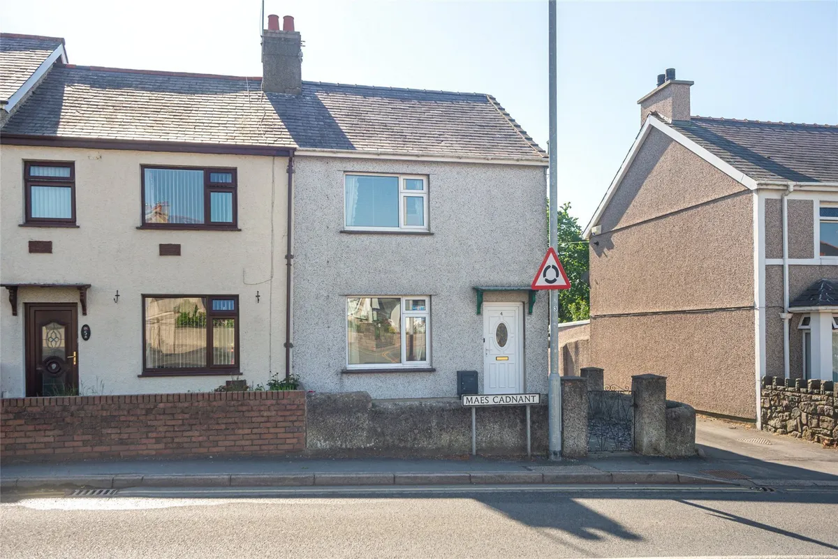 Maes Cadnant, Caernarfon, Gwynedd, LL55