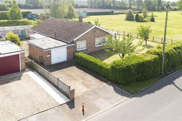 Campey Lane, Melbourne, York