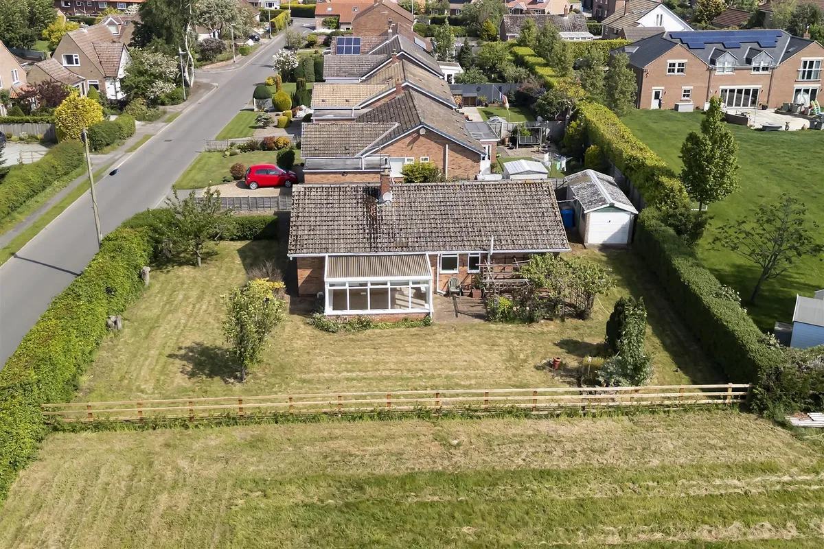 Campey Lane, Melbourne, York