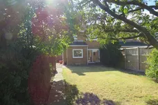 The Meads, TRING