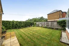 Vera Wood Close, Adderbury, OX17 photo 2
