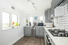 Brathway Road London SW18 photo 3