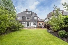 Holland Avenue London SW20 photo 9
