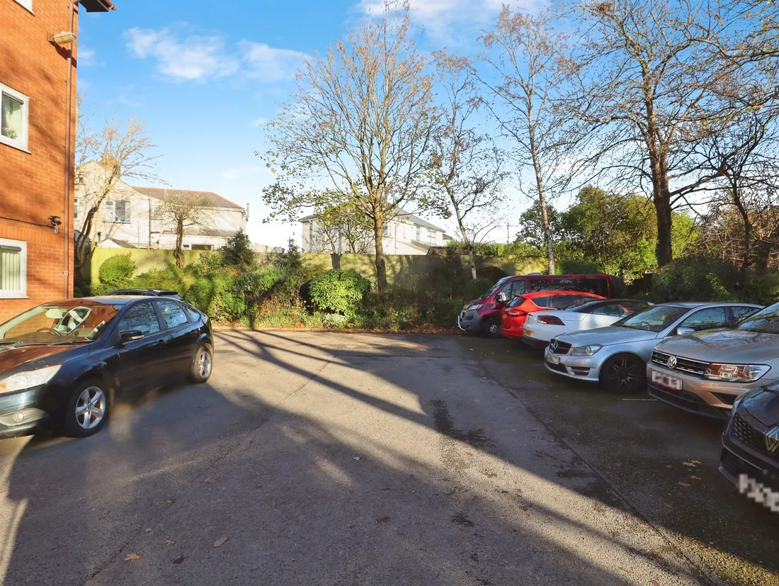 Property photo 12