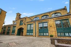 Burrells Wharf Square, LONDON