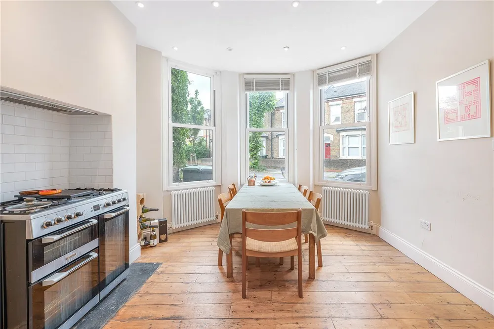 Lowden Road, London, SE24