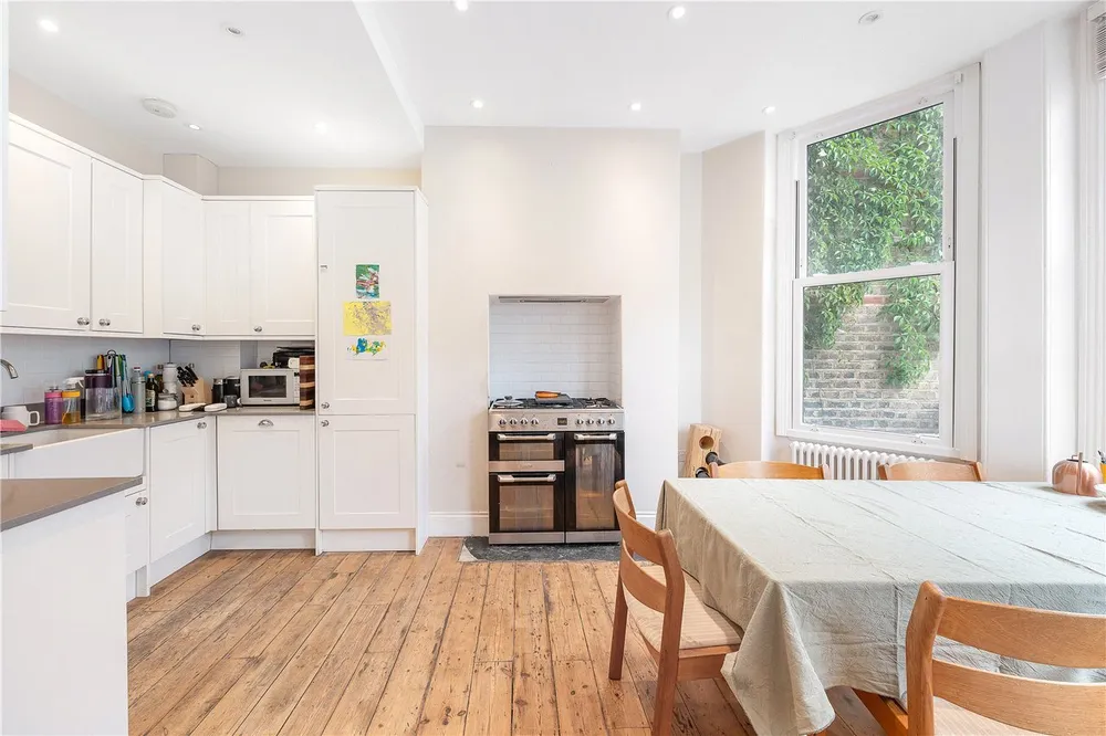 Lowden Road, London, SE24