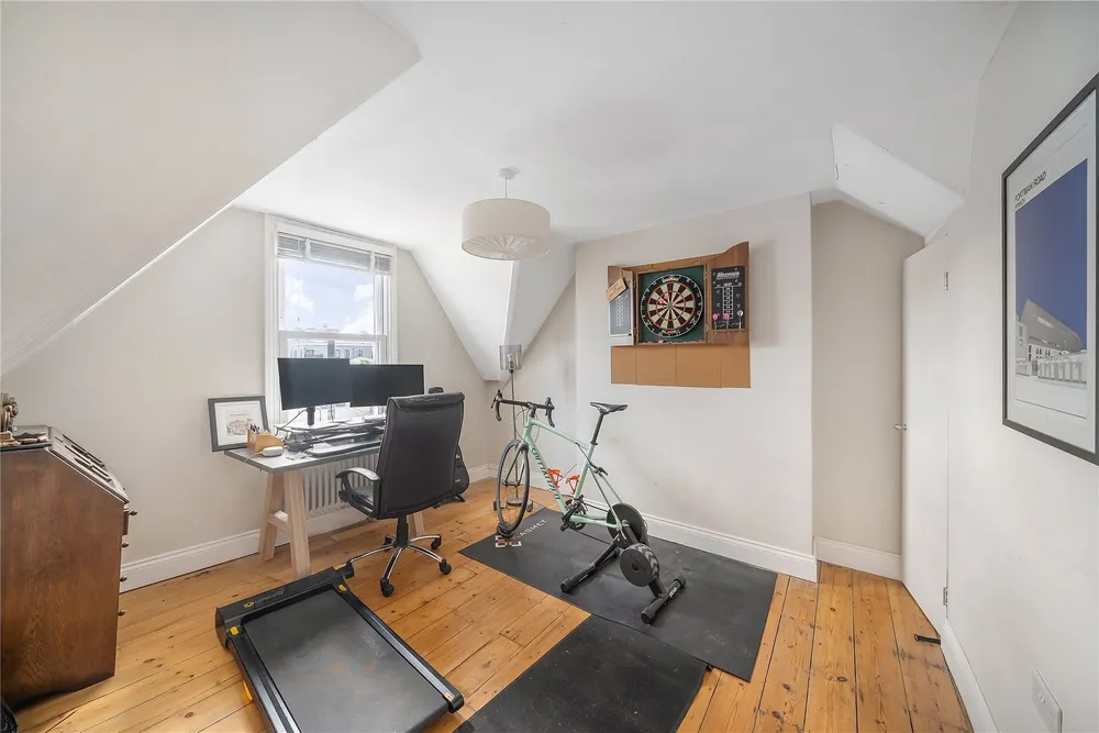 Lowden Road, London, SE24