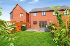 Hazel Grove, Wantage