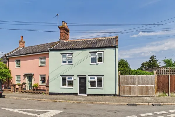 The Street, Earsham