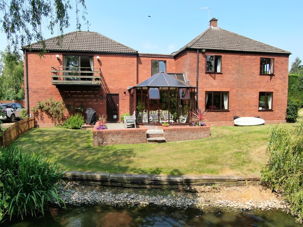 Church Close, Chedgrave Image 19
