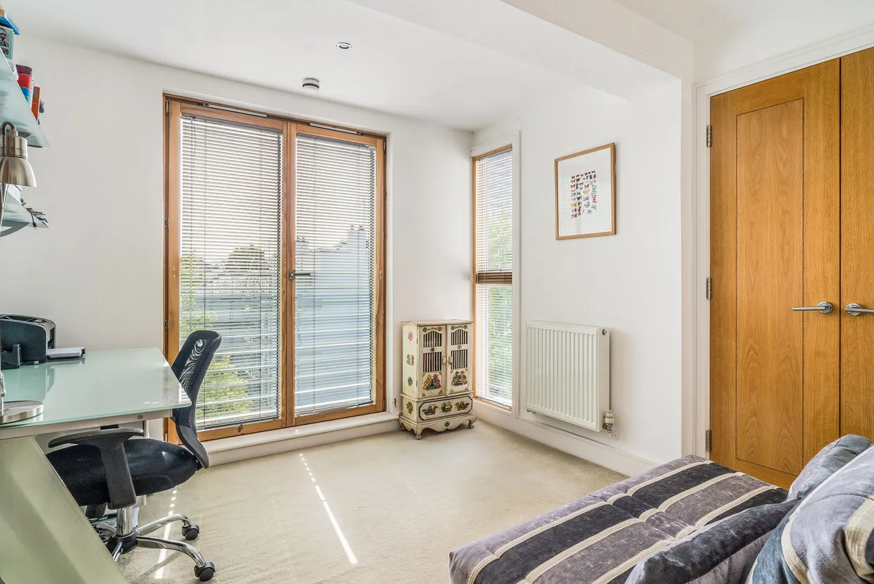 Vittoria Walk, Cheltenham, GL50 photo 10