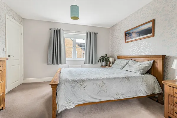 Hillfield Road, Oundle, PE8 photo 8
