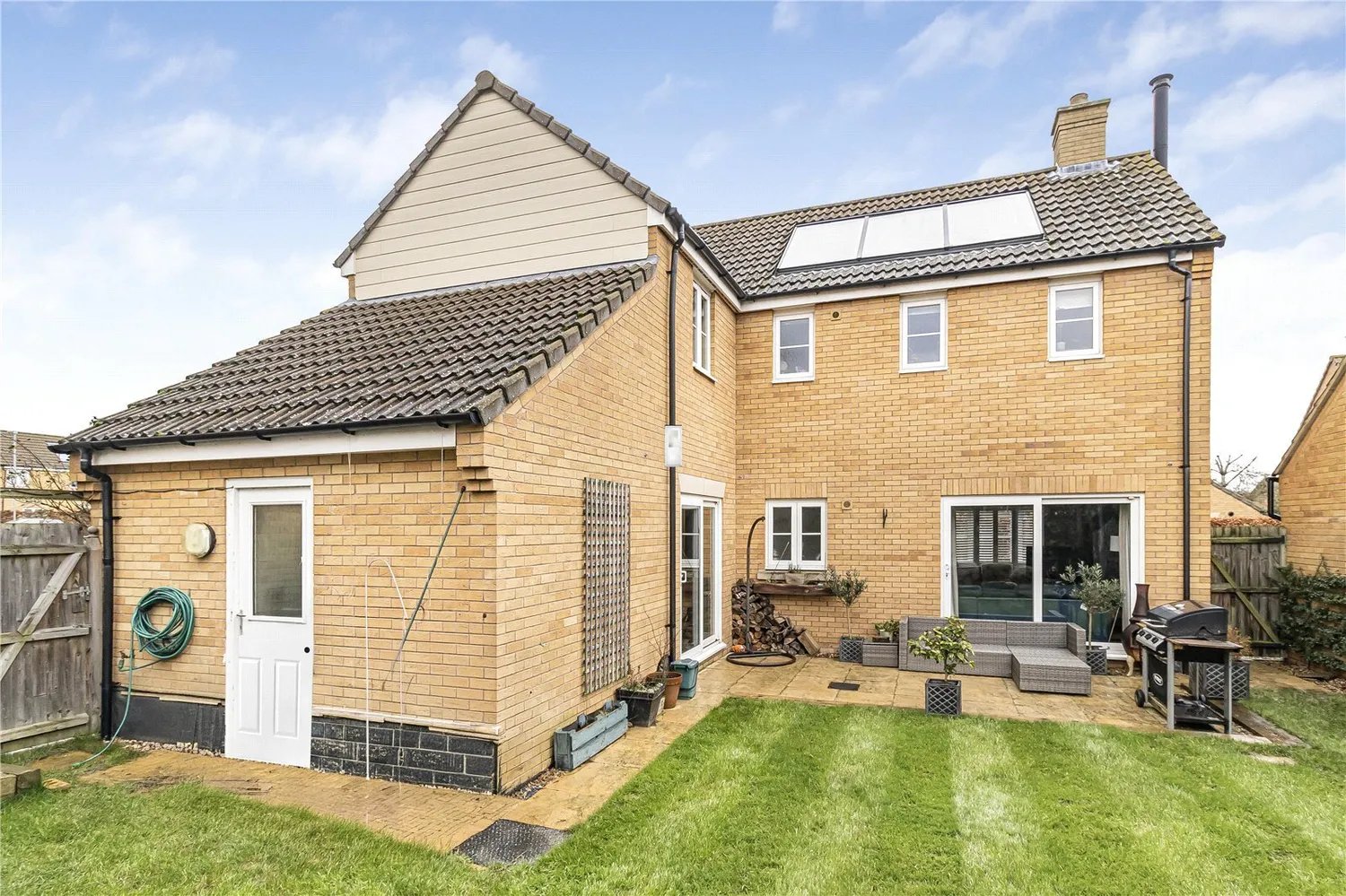 Hillfield Road, Oundle, PE8 photo 13