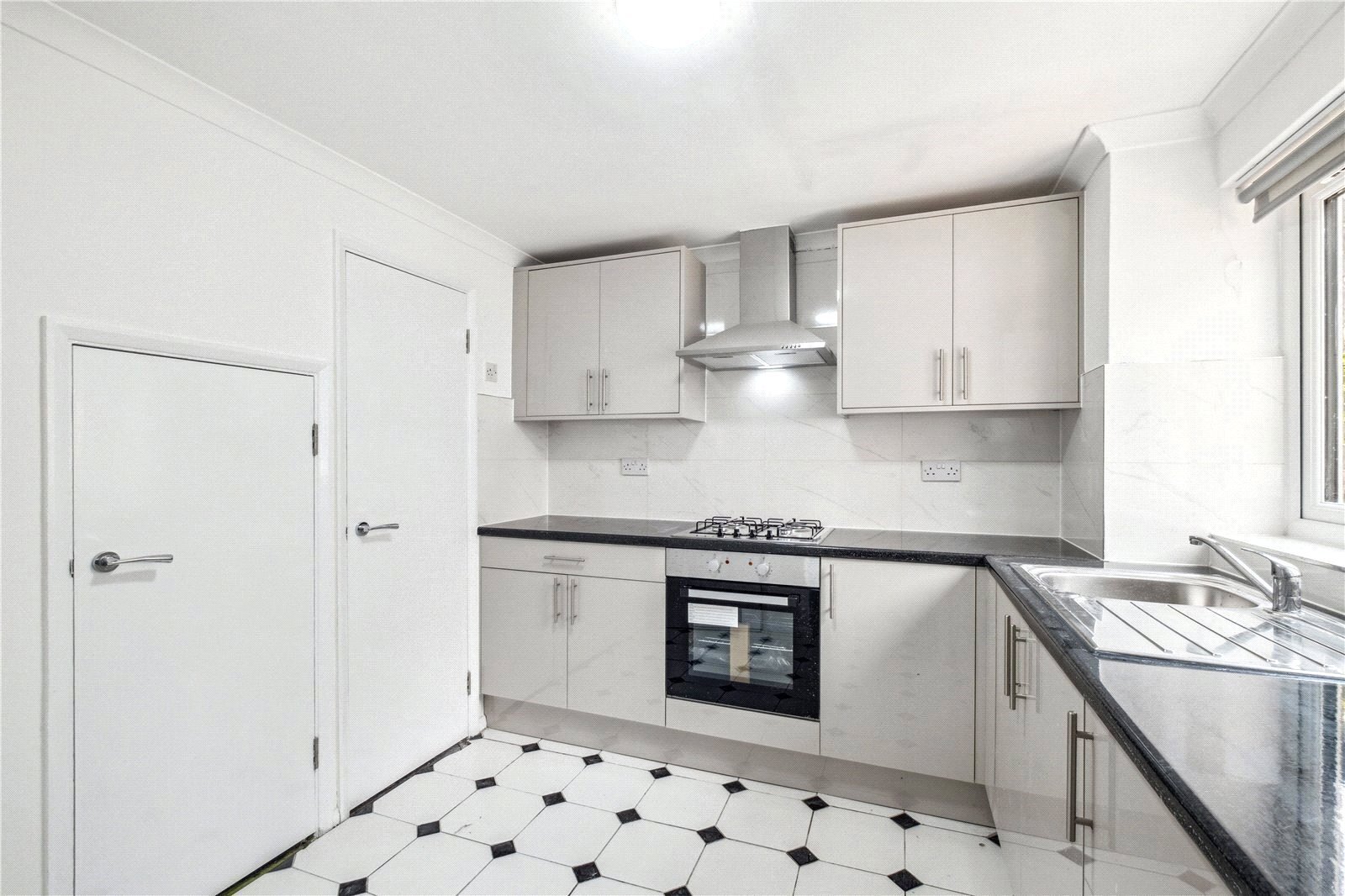 Shirley Street, Canning Town, London, E16 Image 8