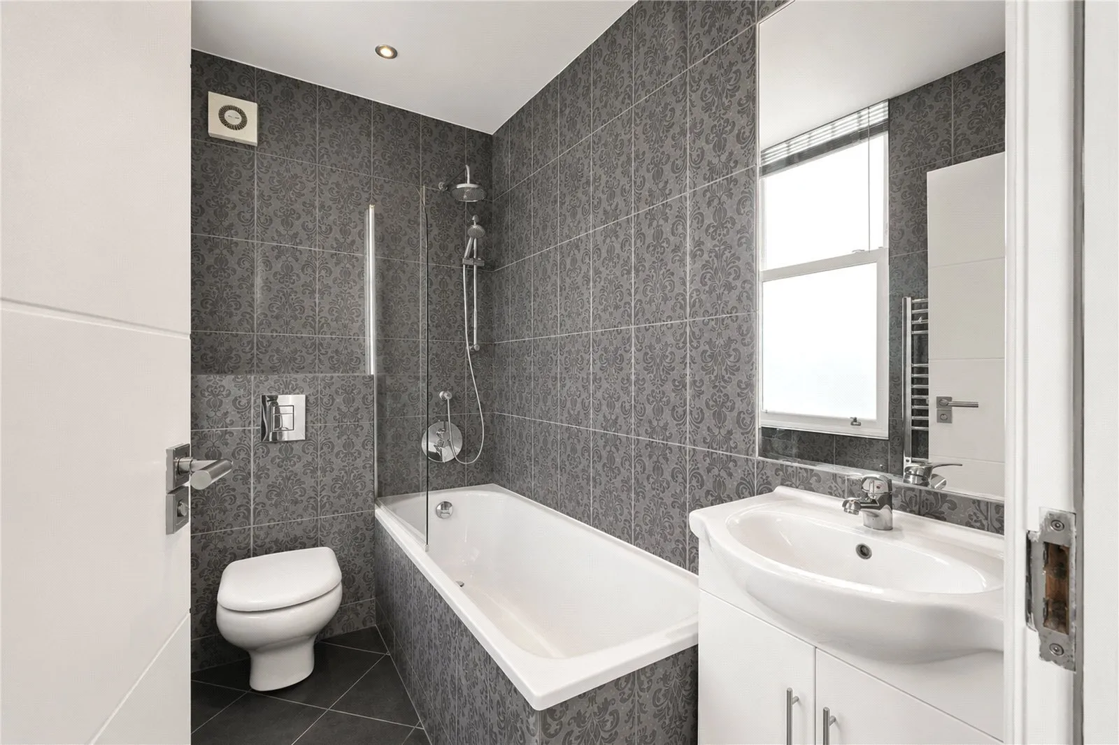 Fordwych Road, Cricklewood, London, NW2