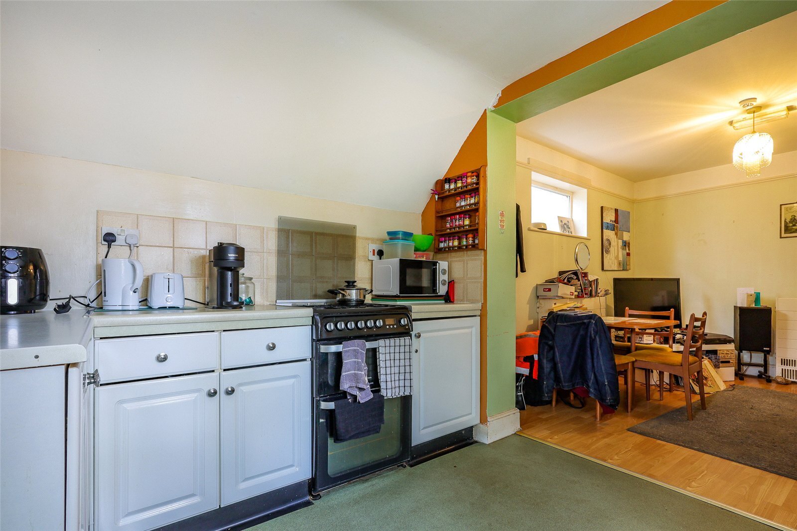 Western Road, Liss, Hampshire, GU33 Image 6