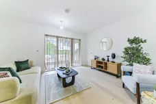 Russell Hill Road, Purley