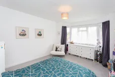 Ridge Avenue, Harpenden, AL5 photo 12