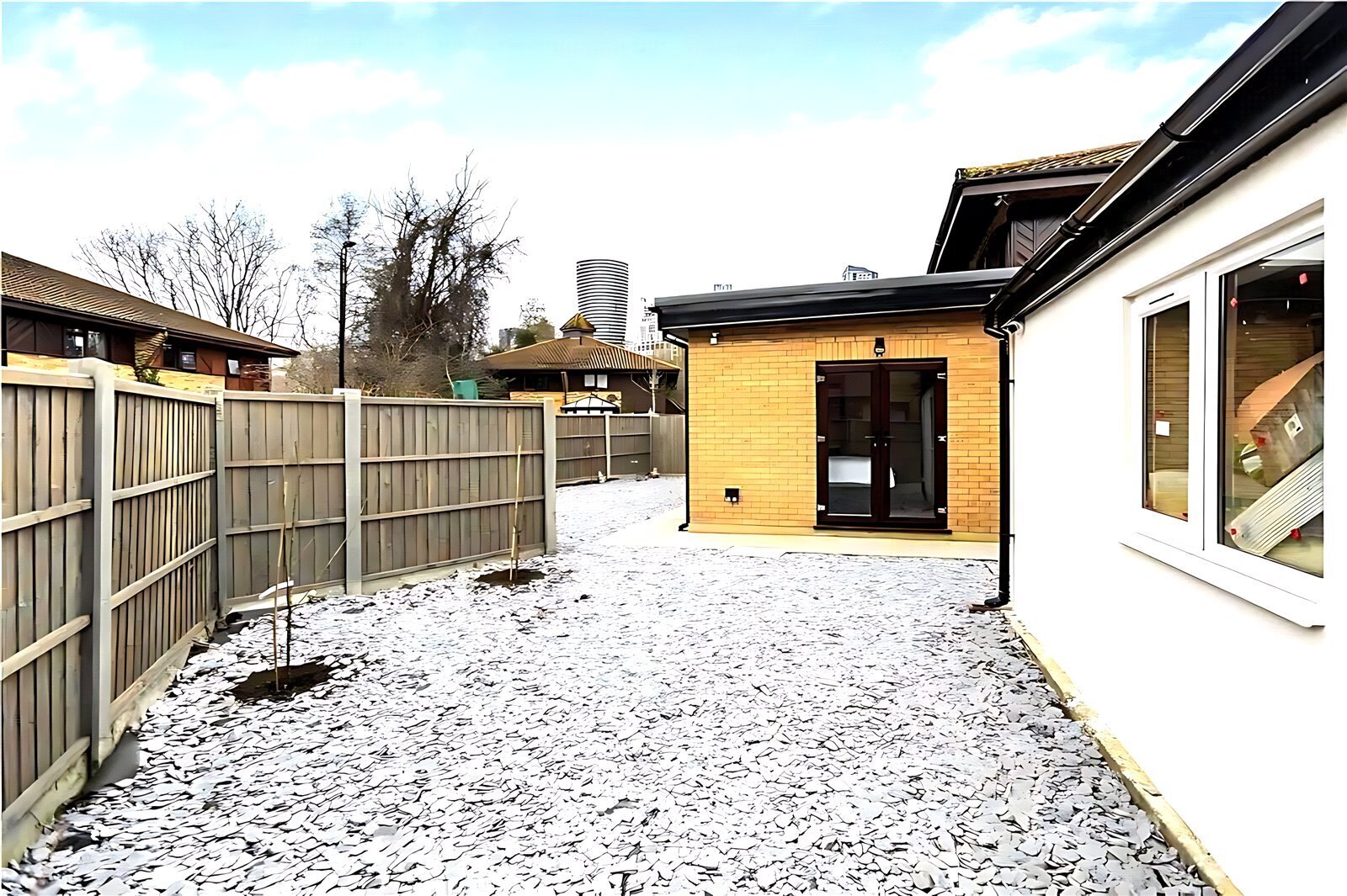 Friars Mead, London, E14 Image 2