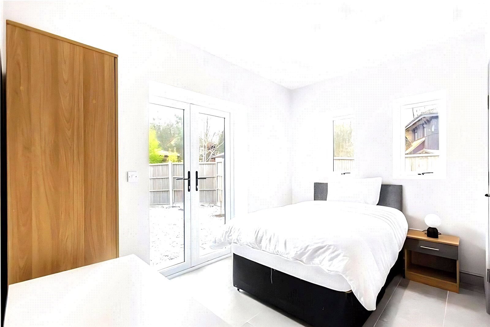 Friars Mead, London, E14 Image 8