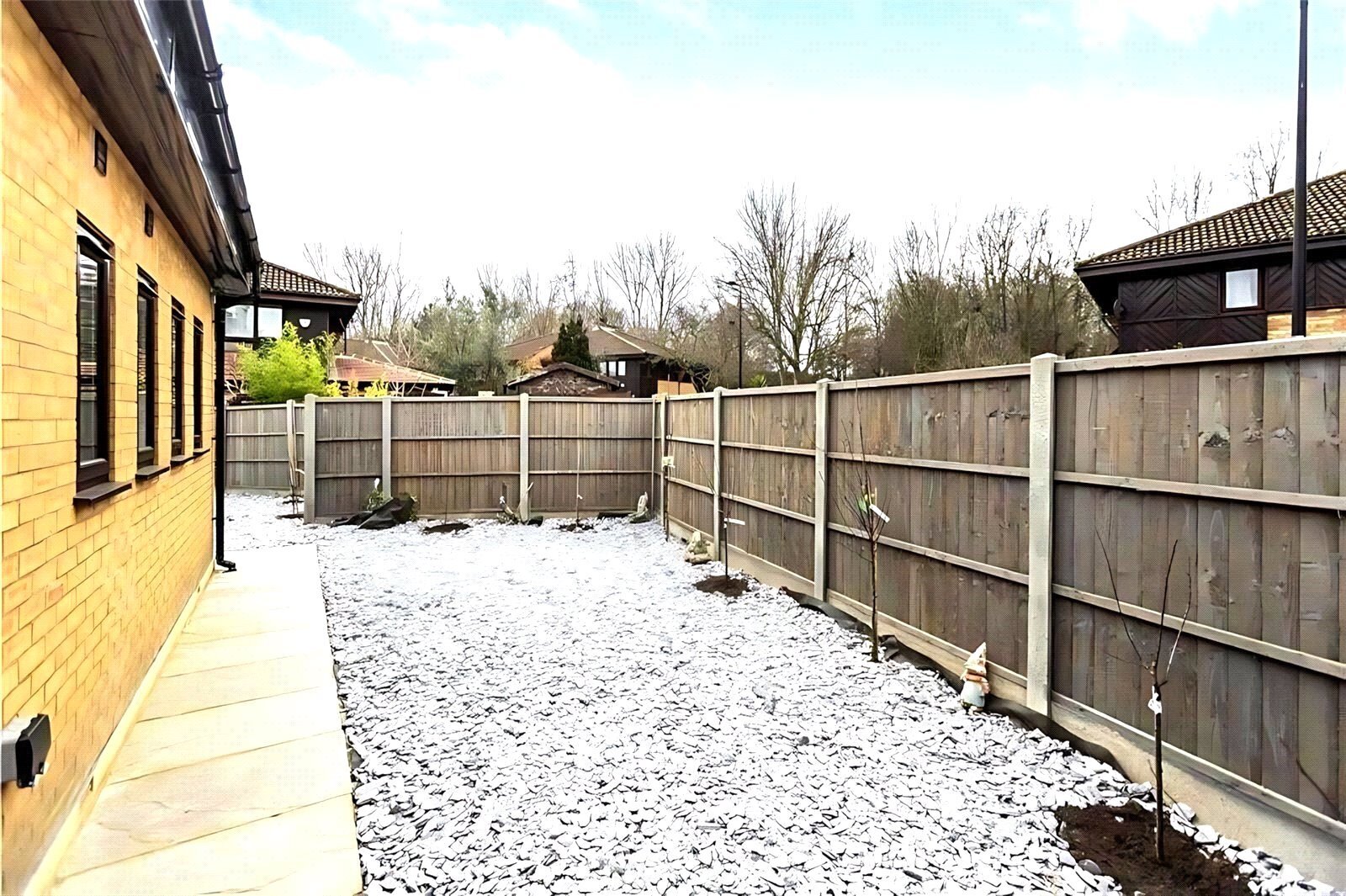 Friars Mead, London, E14 Image 14