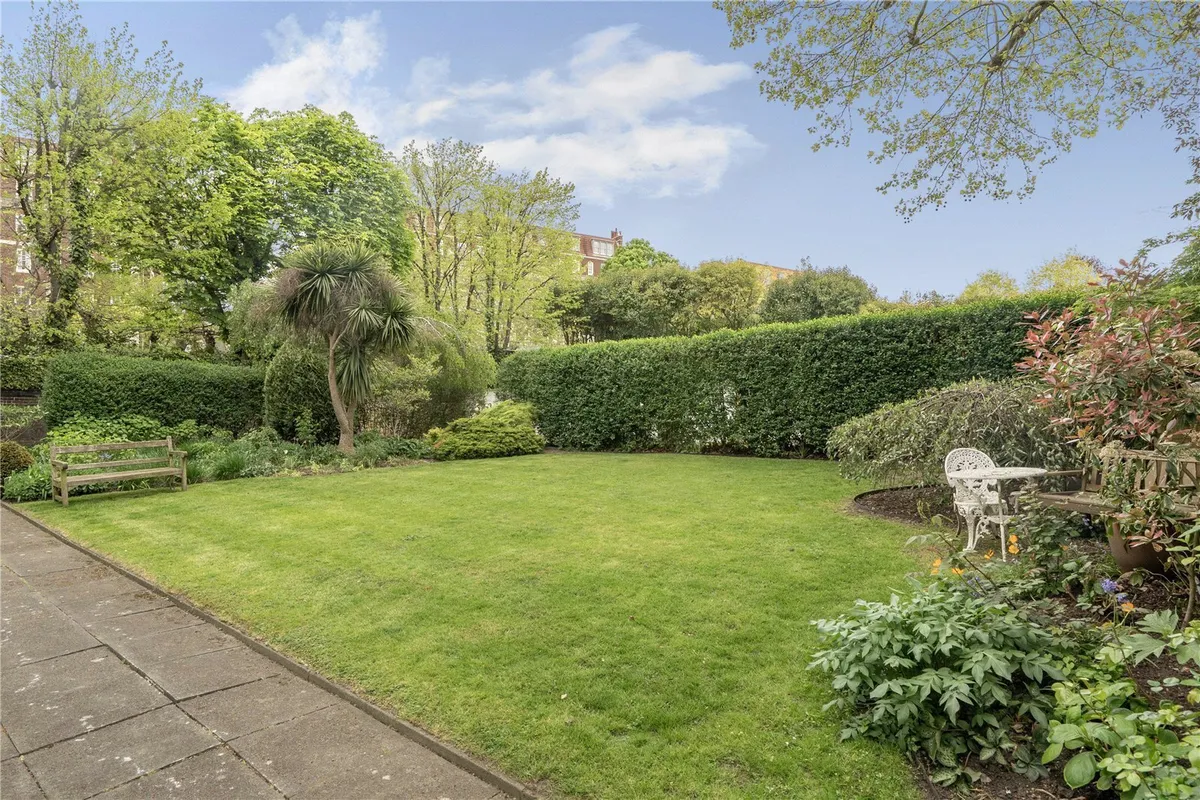 Phillimore Gardens, London, W8