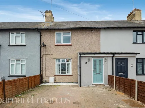 Sunbury Road, FELTHAMphoto