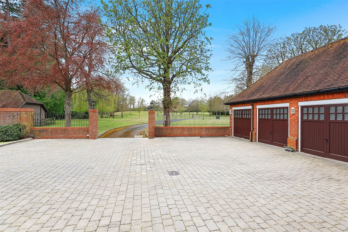 Rykens Lane, Betchworth, Surrey, RH3