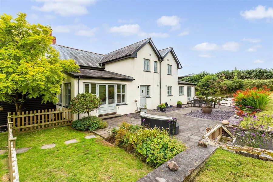 Property Image 32