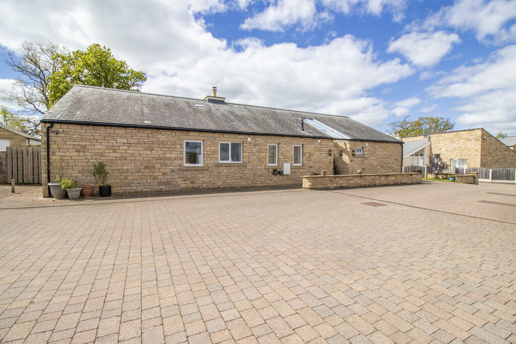 5 St. Marys Court, Wreay Image 9