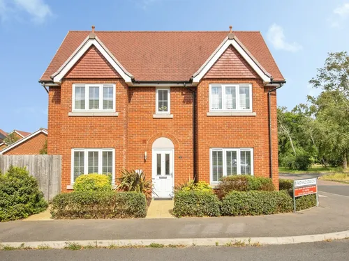 Redwald Crescent, Ipswichphoto