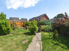 Cloakham Drive, Axminster thumb 2
