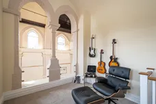 Holborn Close London NW7 photo 17