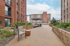 Garden Boulevard Maidenhead SL6 photo 20