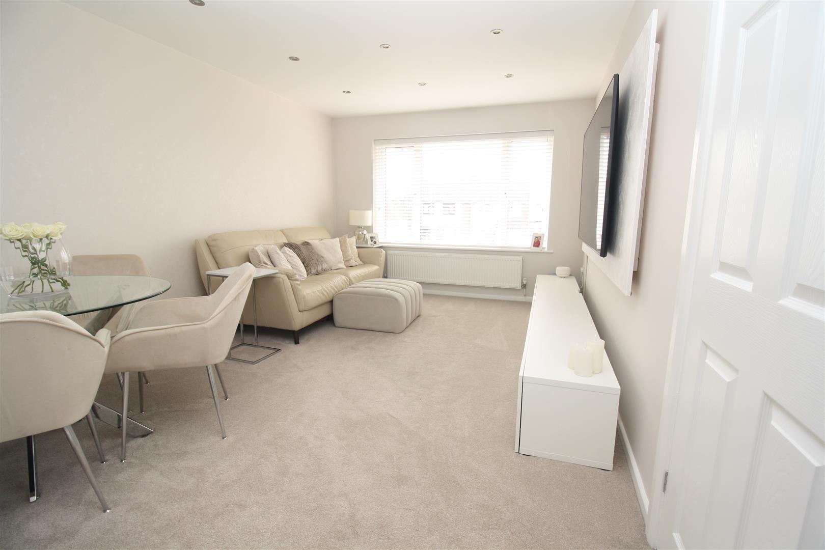 Milton Grove, Bletchley, Milton Keynes Image 3