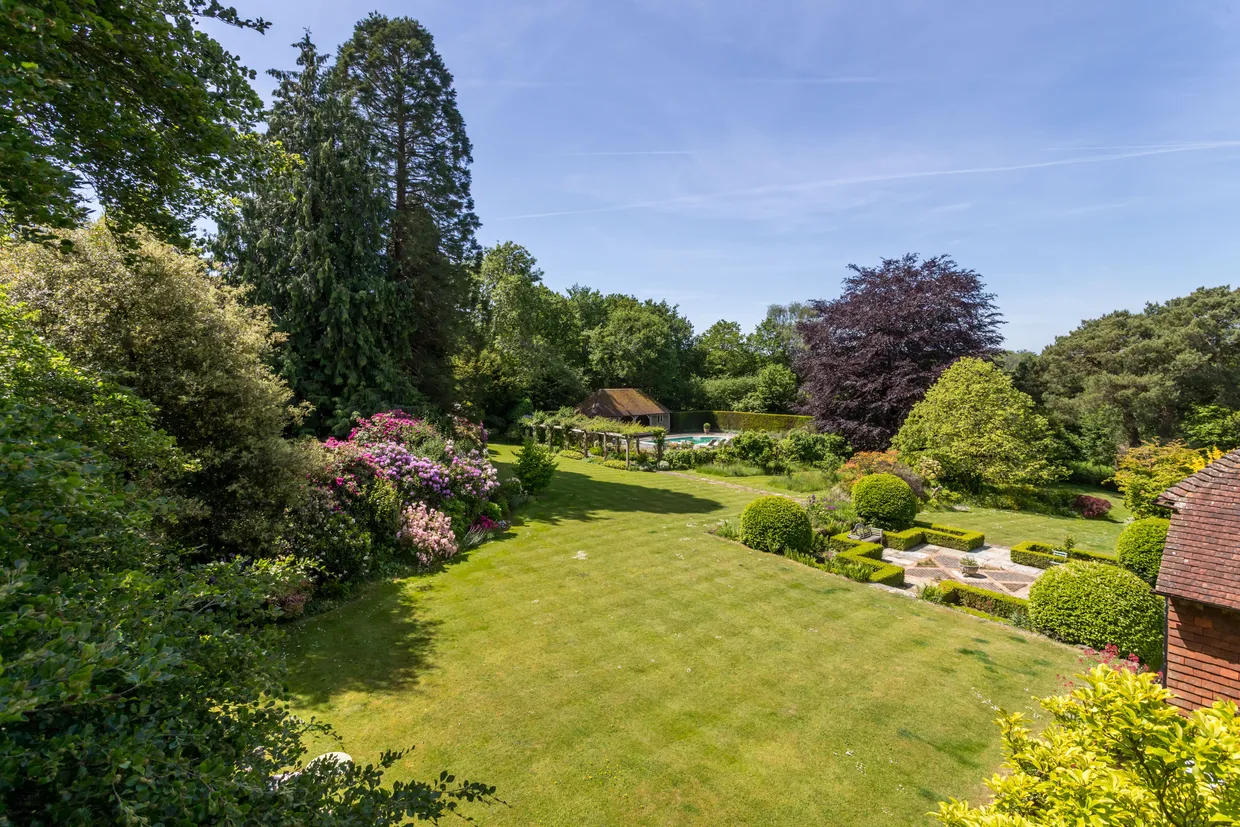 Farnham Lane, Tunbridge Wells, TN3 photo 2