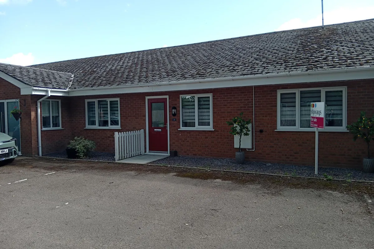 Granary Court, Shenstone, Kidderminster