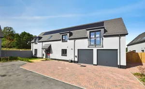 Turnpike Fields, Plymouth Road, Chudleigh Knighton, TQ13 photo