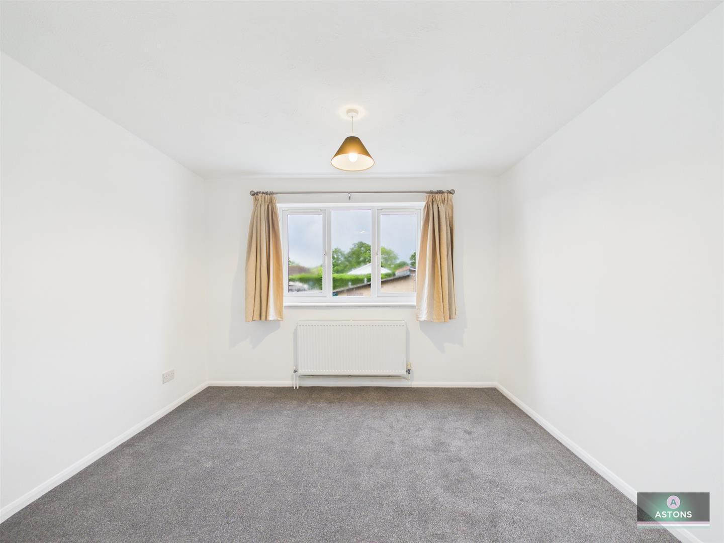 Lanercost Road, Southgate Image 5