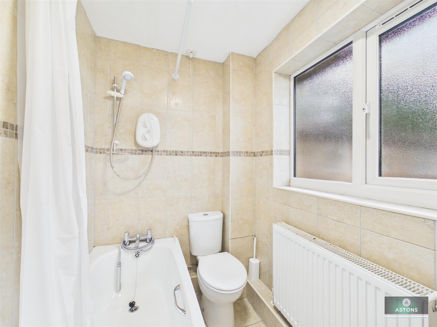 Lanercost Road, Southgate Image 6