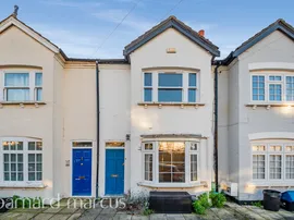 Alton Road, Richmond, Surrey photo