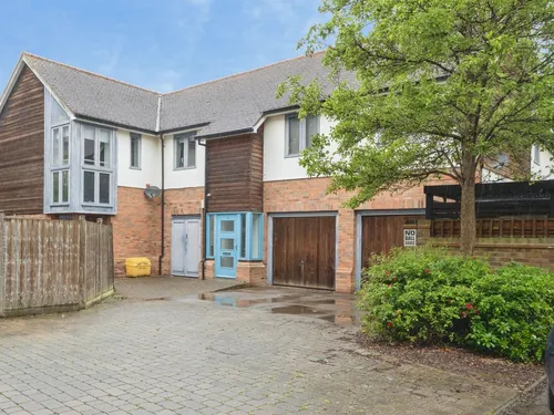 Cavan Way, Broughton, Milton Keynesphoto