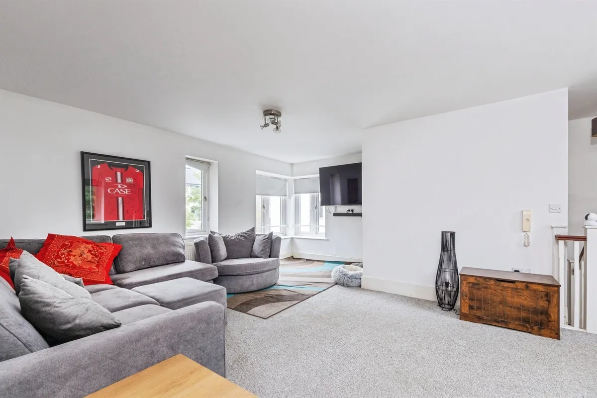 Cavan Way, Broughton, Milton Keynes
