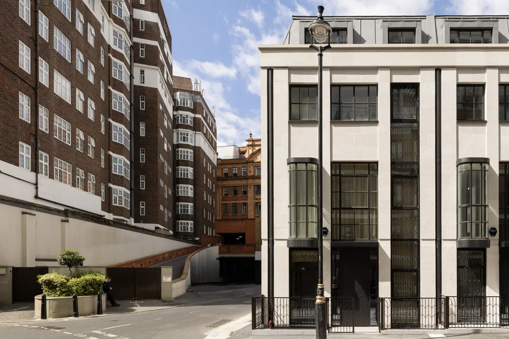 Lancelot Collection, Lancelot Place, London, SW7