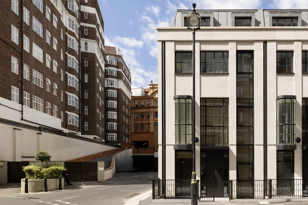 Lancelot Collection, Lancelot Place, London, SW7 photo 1