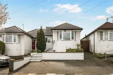 Derwent Avenue, Barnet