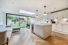 Derwent Avenue, Barnet