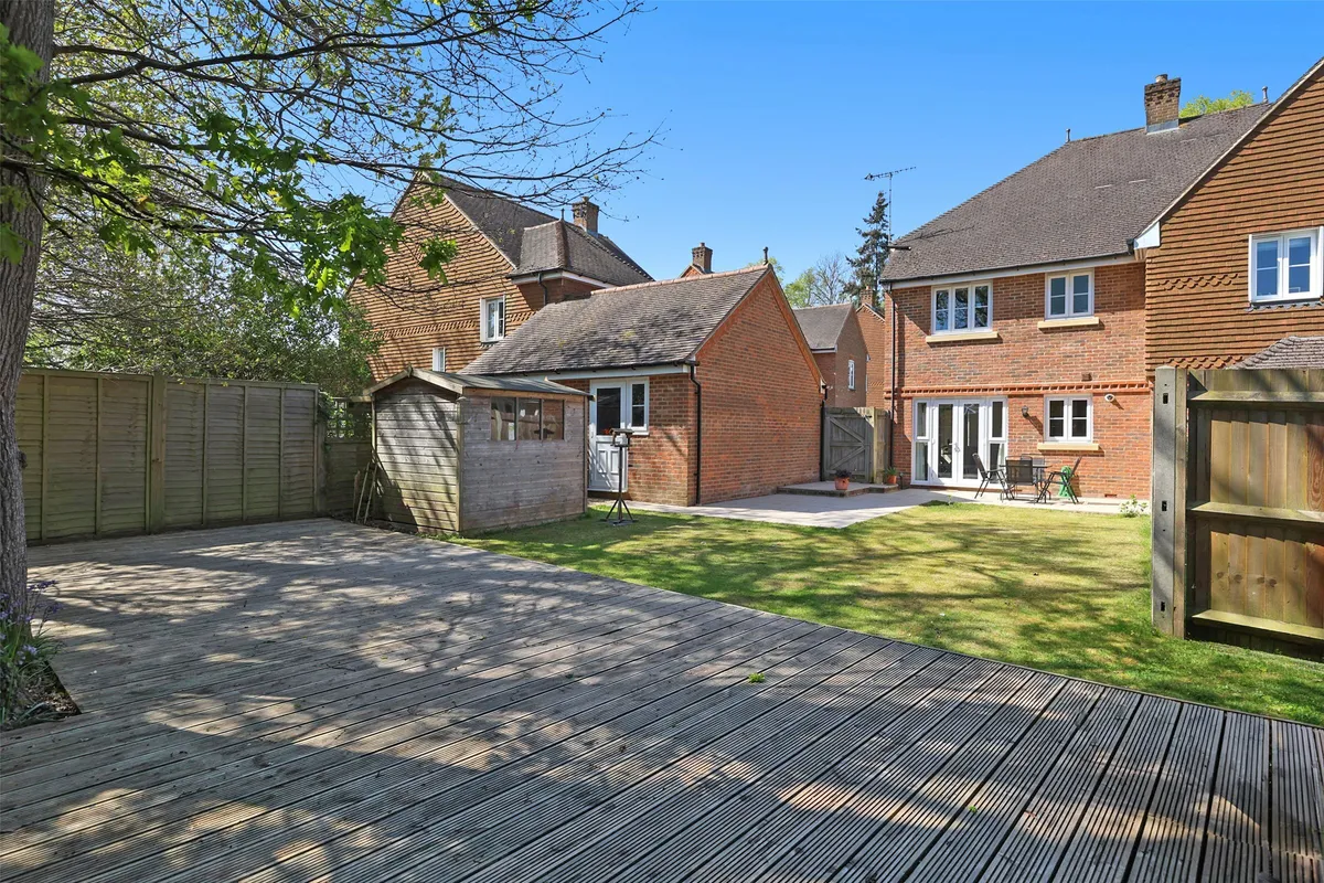 Millfield Close, Horley, Surrey, RH6